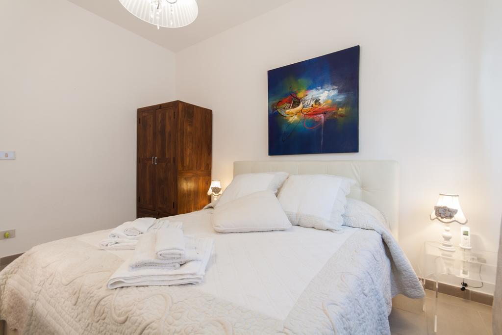 Holiday & House - Imparato Vacanze Prestige Mondello Exterior foto